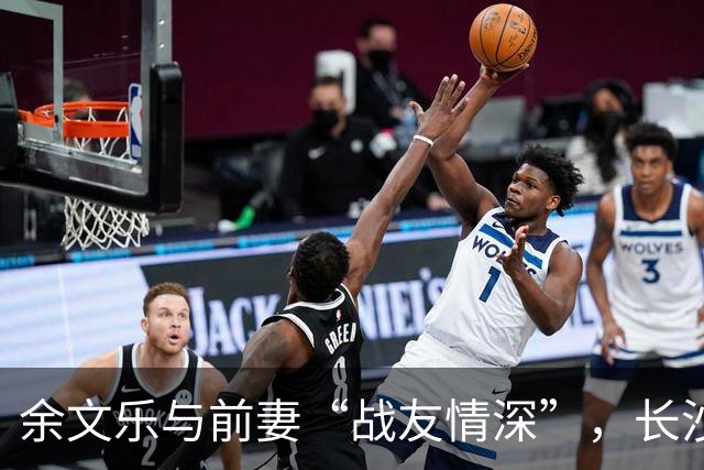 余文乐与前妻“战友情深”，长沙探班场面令人捧腹